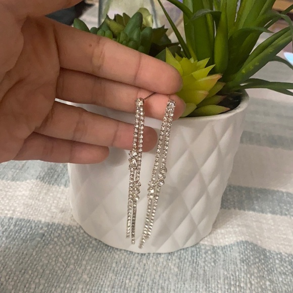 Jewelry - 💕❤️NEW ELEGANT EARRINGS 💕❤️